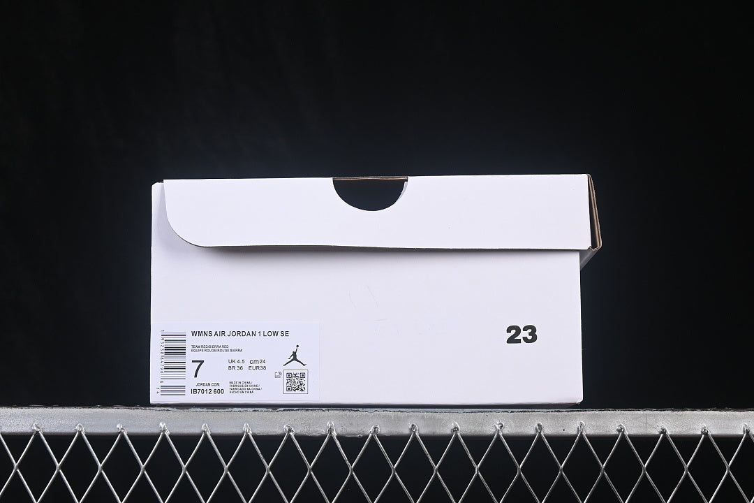 Air Jordan 1 Low "Valentine's Day”