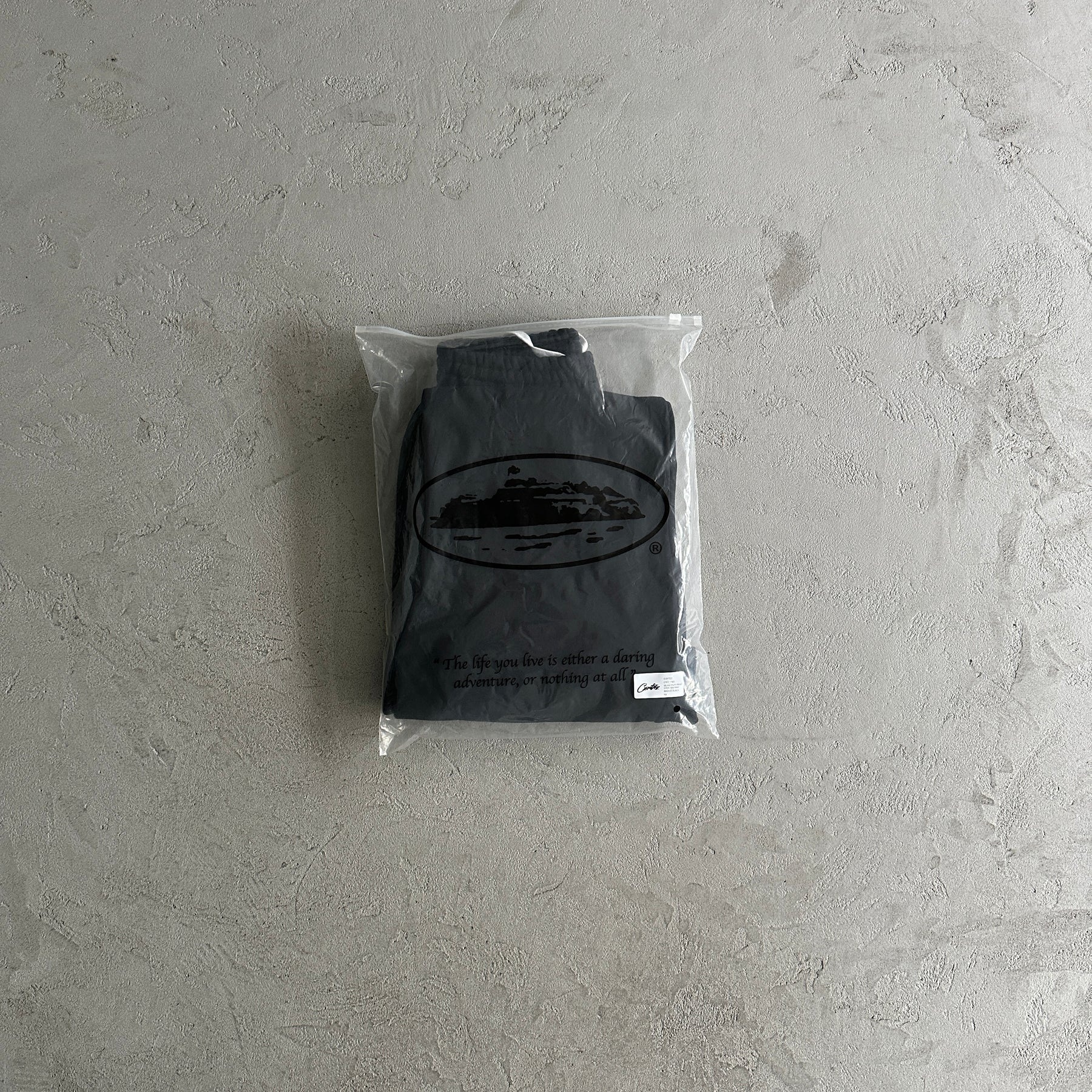 Cojunto Corteiz “Island Puff” ( Preto )