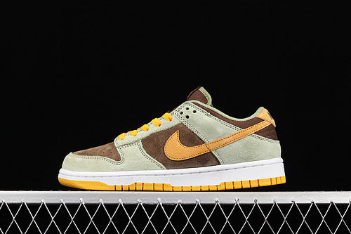 Dunk “Dusty Olive”