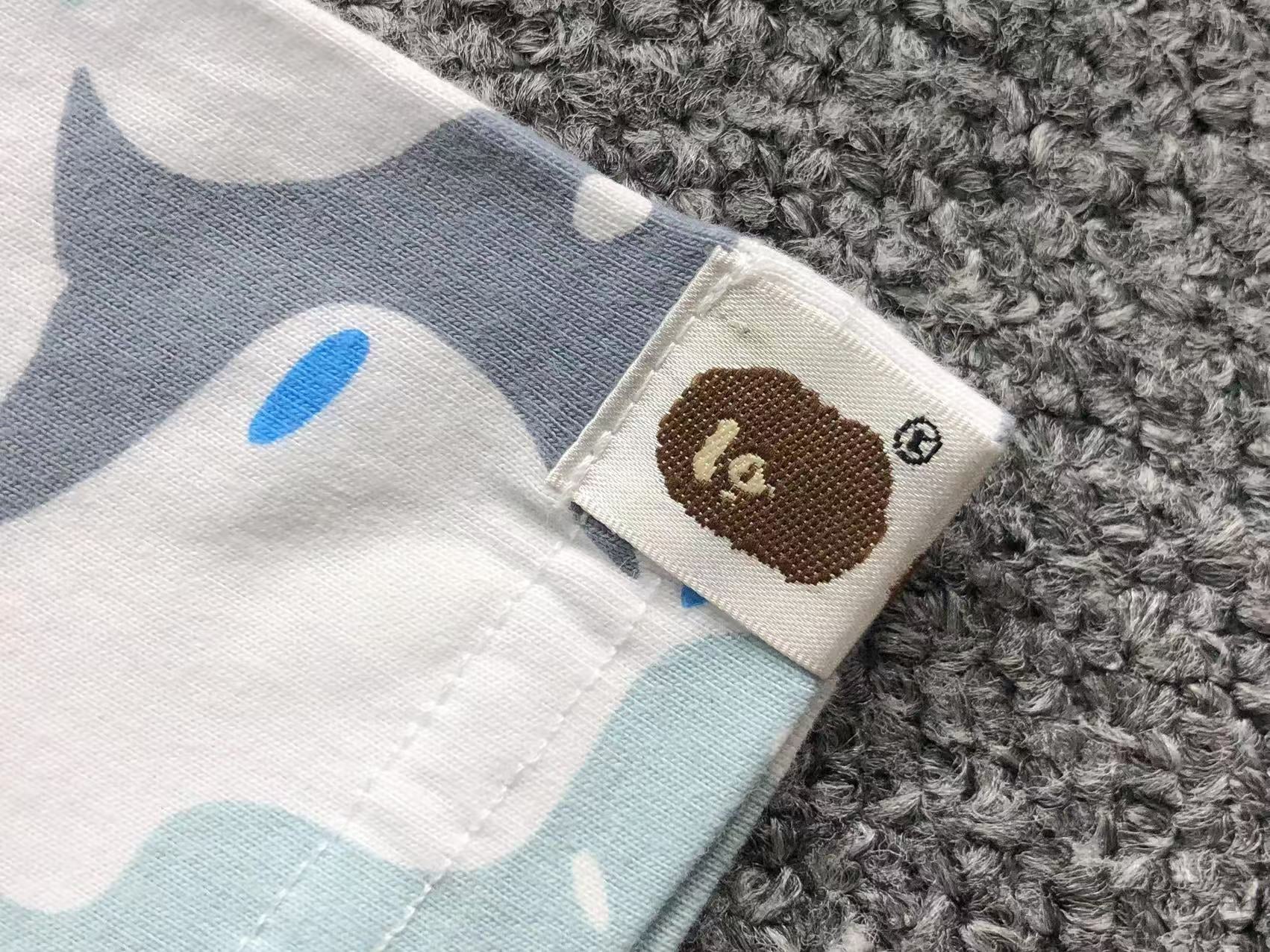 Camisa Bape “Camo White Ape”