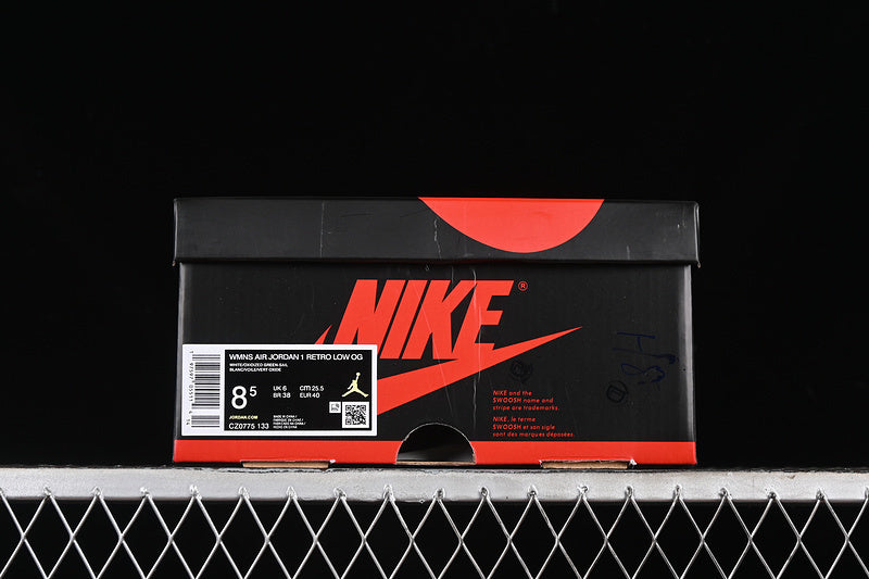 Air Jordan 1 Low "Oxidized Green”