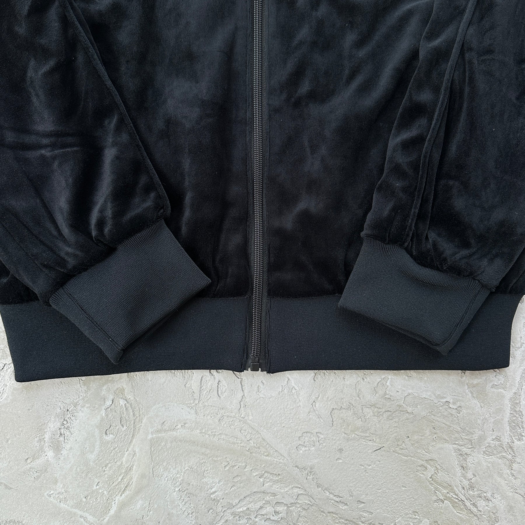 Conjunto Corteiz “Valvet Track”