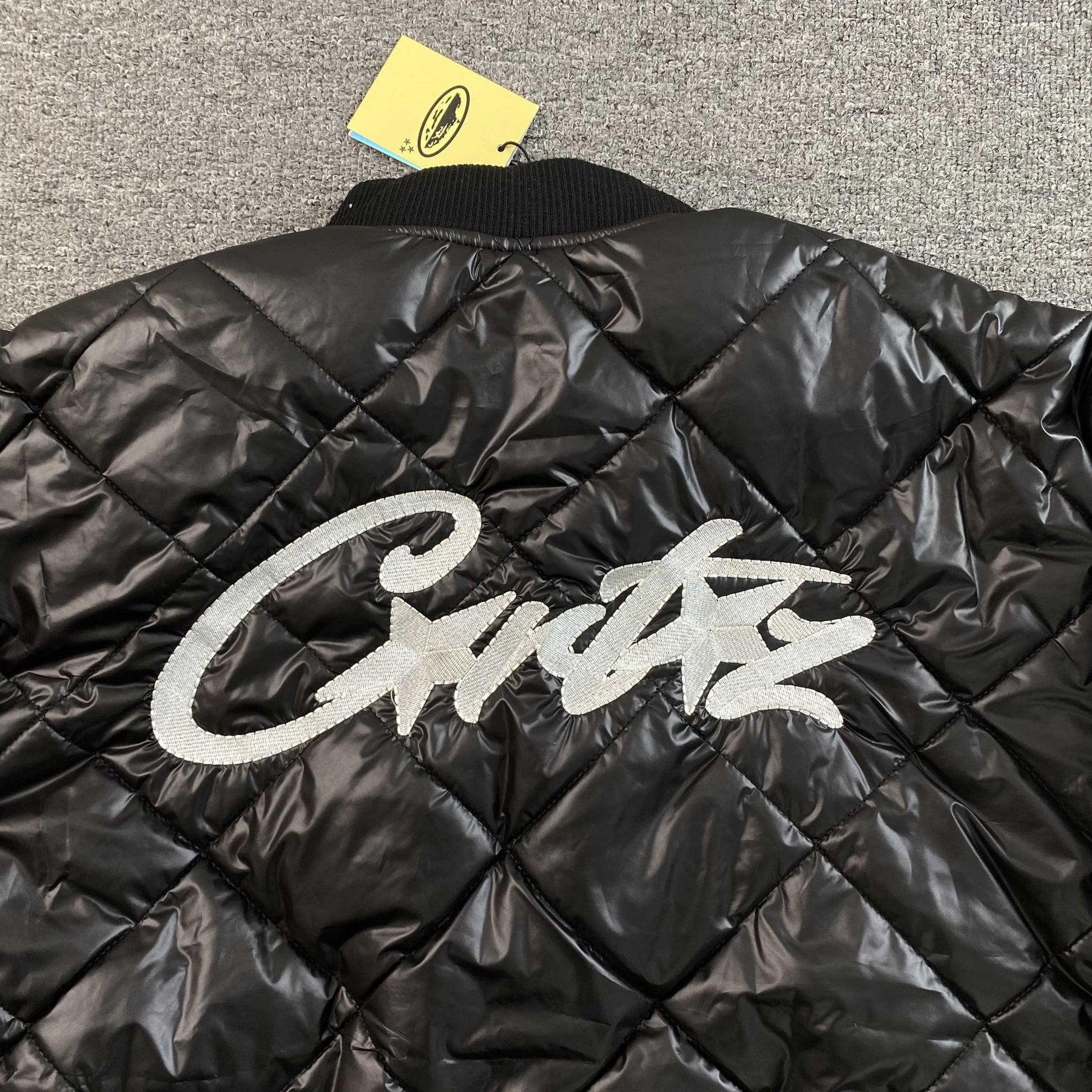 Jaqueta Corteiz “Reversible Bomber” ( Preta )