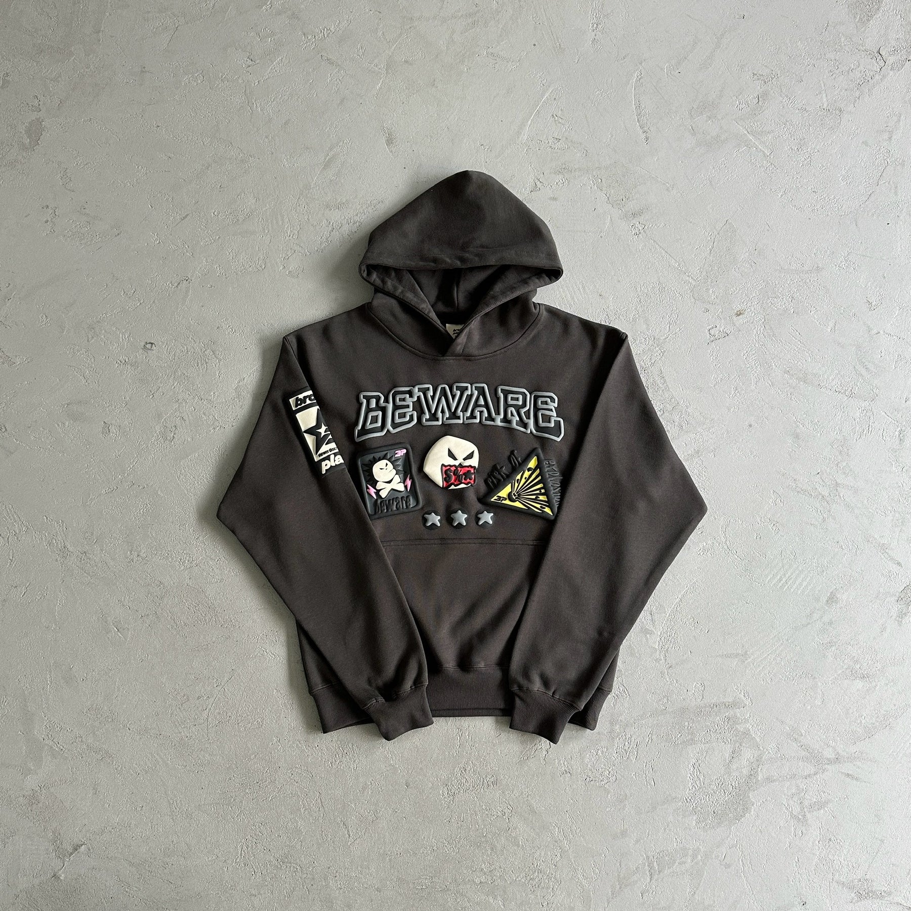 Conjunto Broken Planet “Beware Soot”