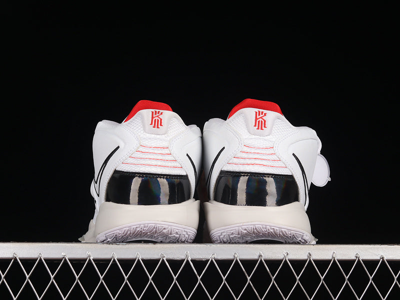 Nike Kyrie 8 “Machine White”
