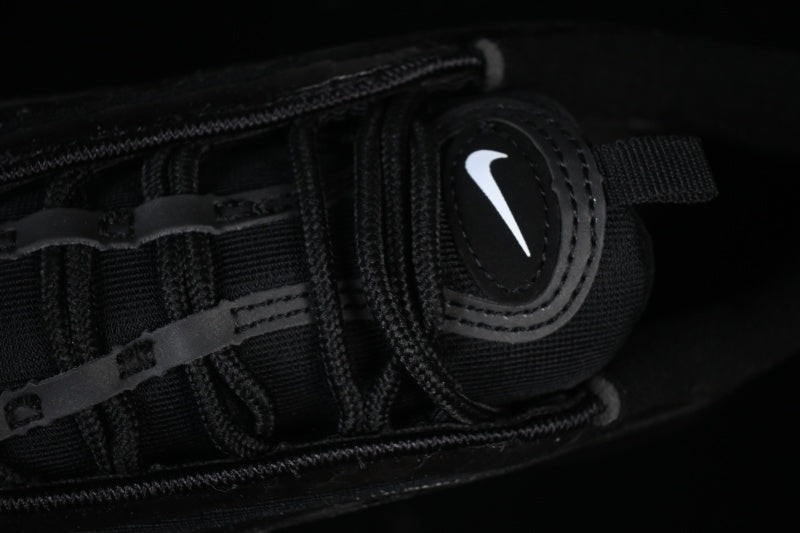 Air max 97 “Triple Black”