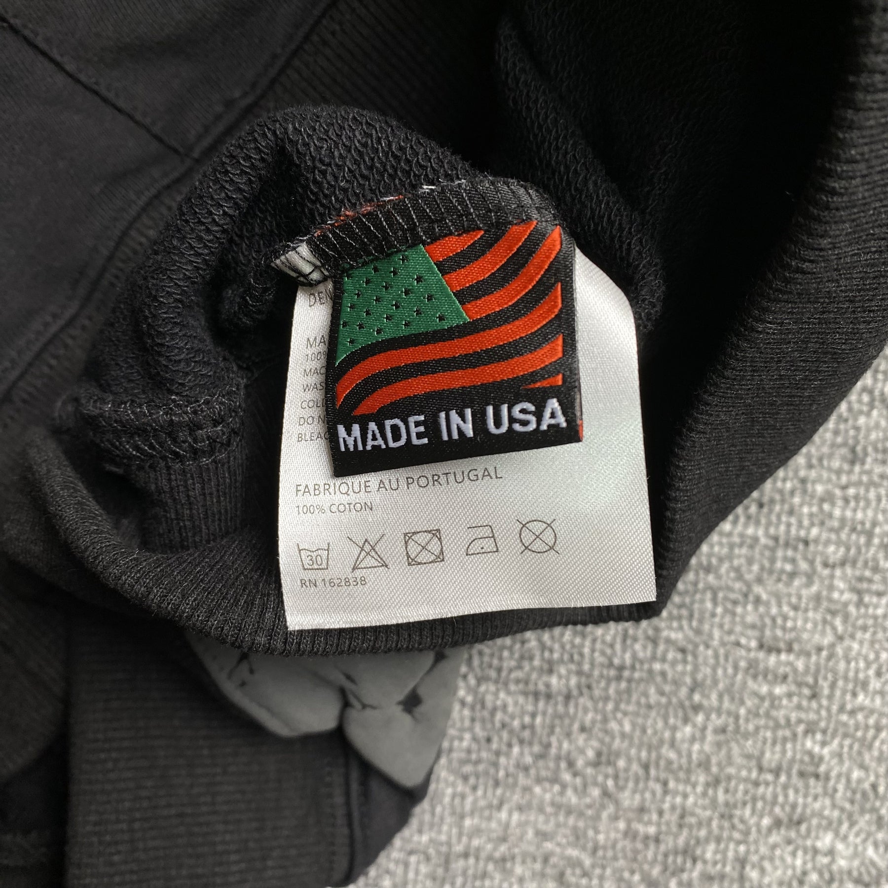 Conjunto Denim Tears ( Preto com Cinza )