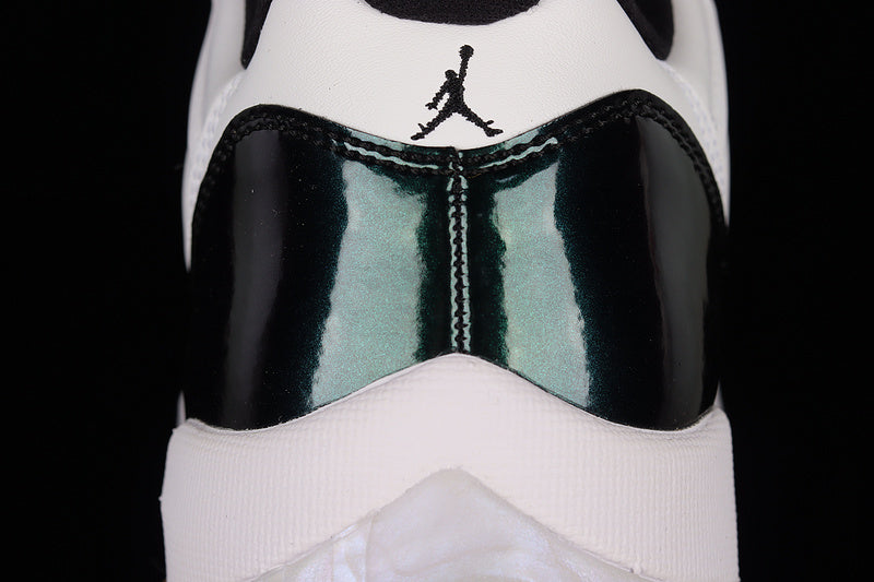 Air Jordan 11 Low ” Iridescent ”