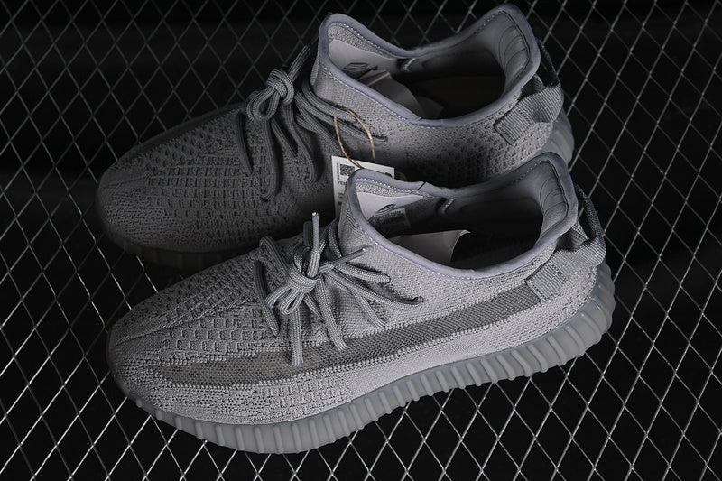 Yeezy 350 V2 “Space Ash Steel Grey”