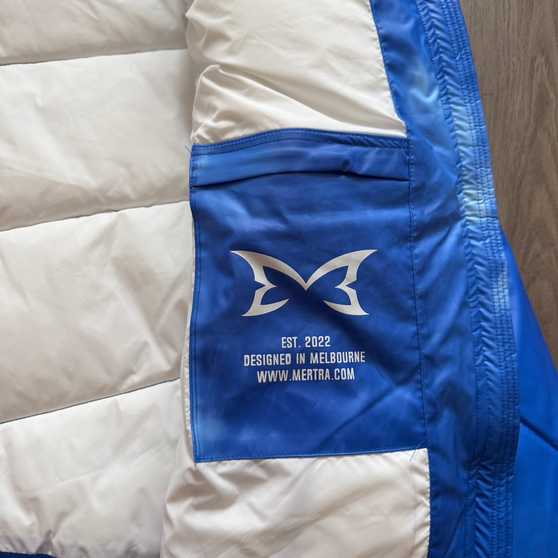 Jaqueta Mertra “Heat Reactive Puffers” (Azul)