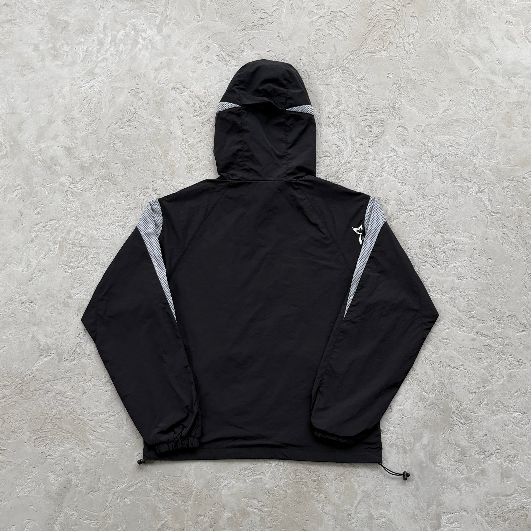 Conjunto Mertra “Stealth Nylon Trackie”