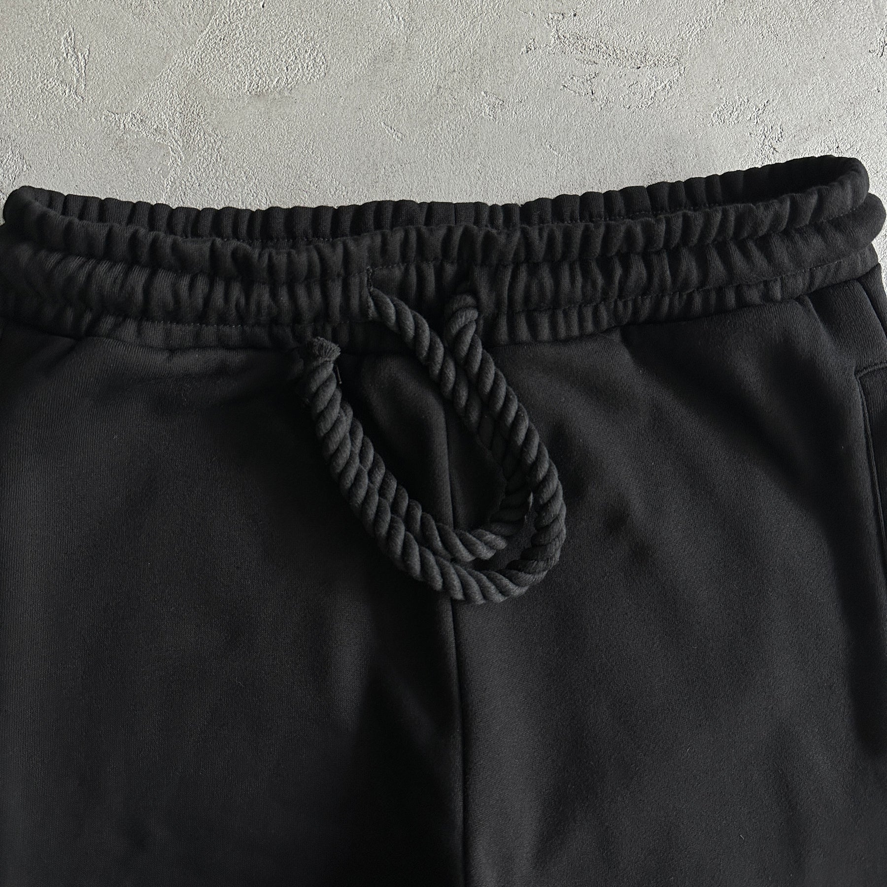 Conjunto Syna World Frio ( Preto e Vermelho )