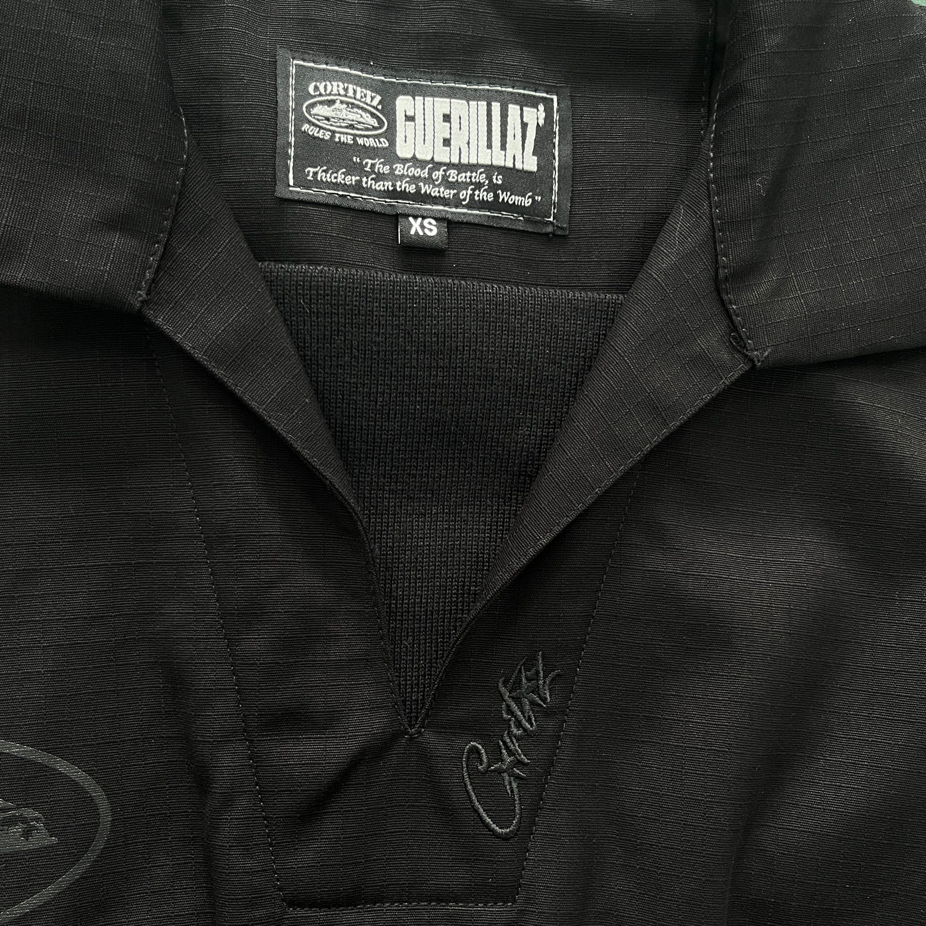 Jaqueta Corteiz “Triple Black”