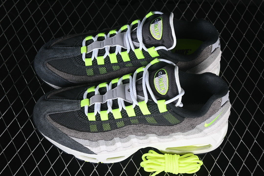 Air max 95 “Gradient Neon”