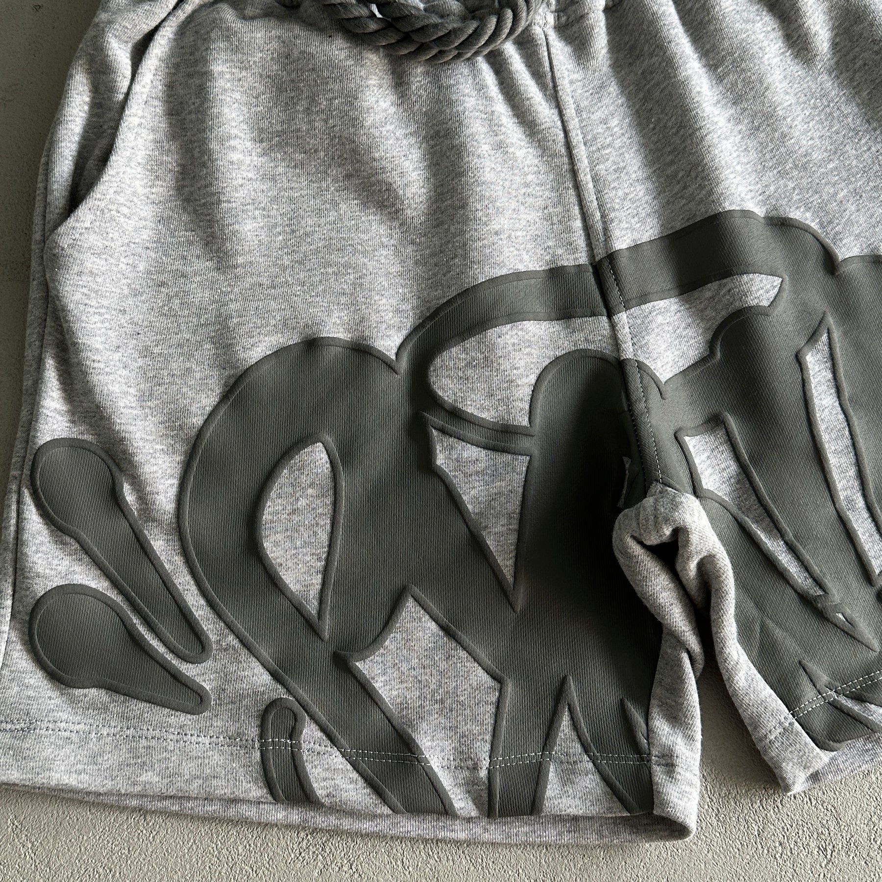 Conjunto Syna World Verão ( Cinza e Preto )