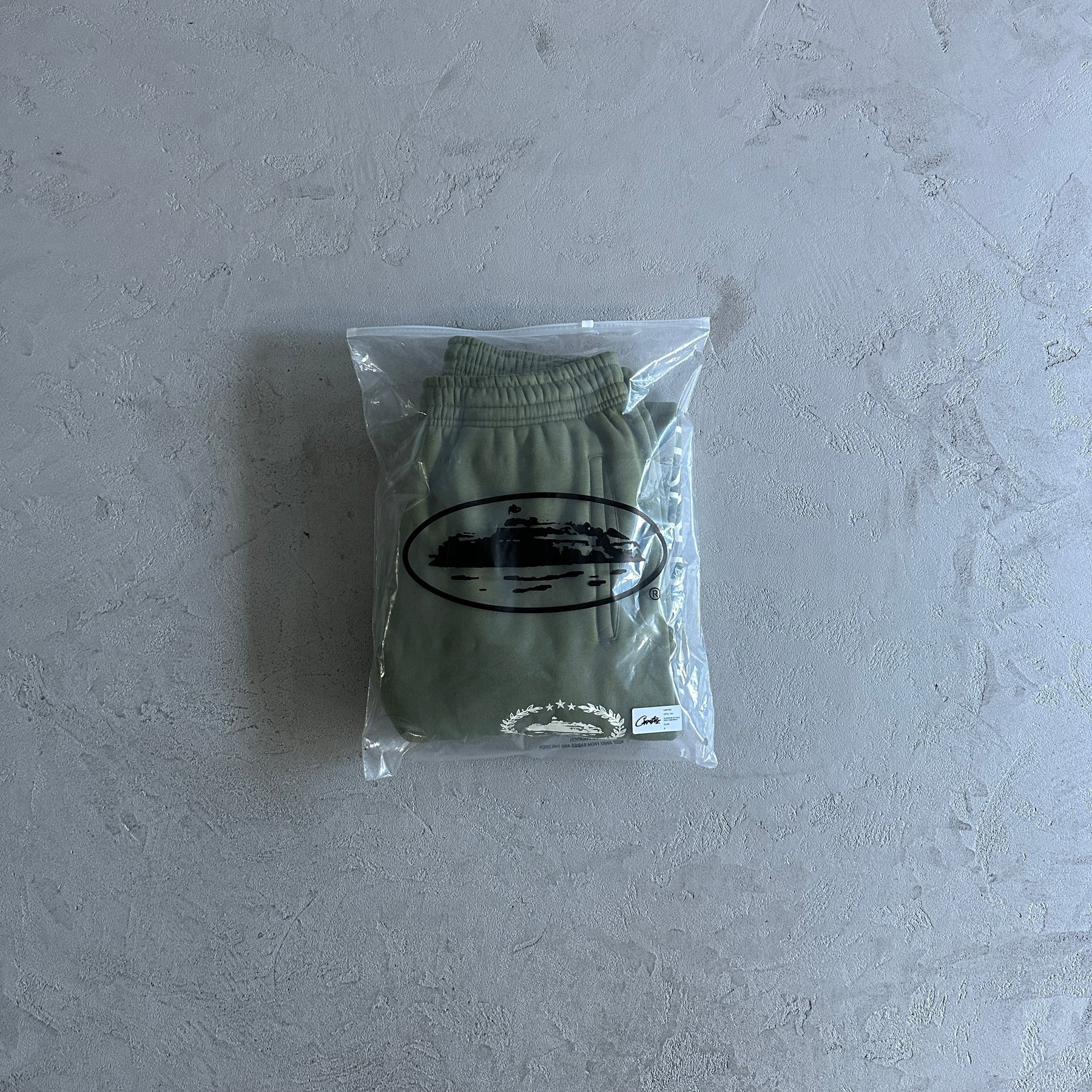 Conjunto Corteiz “Superior Royale” ( Verde Militar )