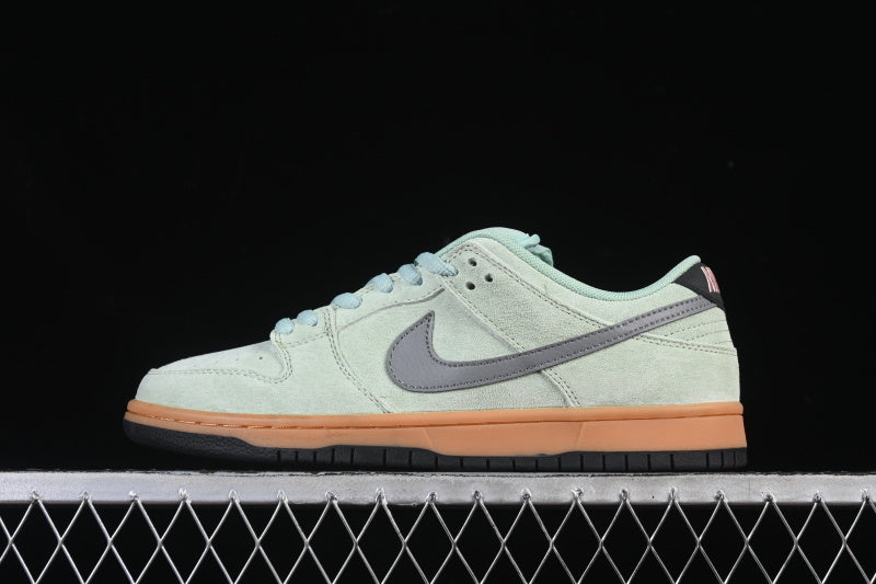 Dunk “Verdugo Mountain”