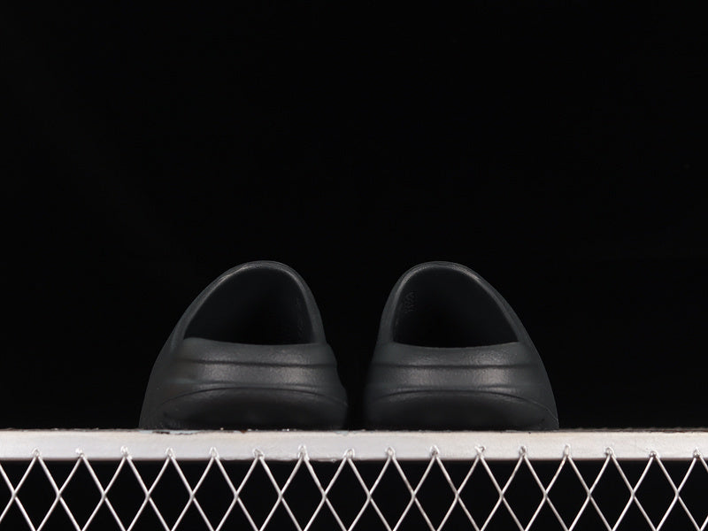 Yeezy Slide “Slate Grey”