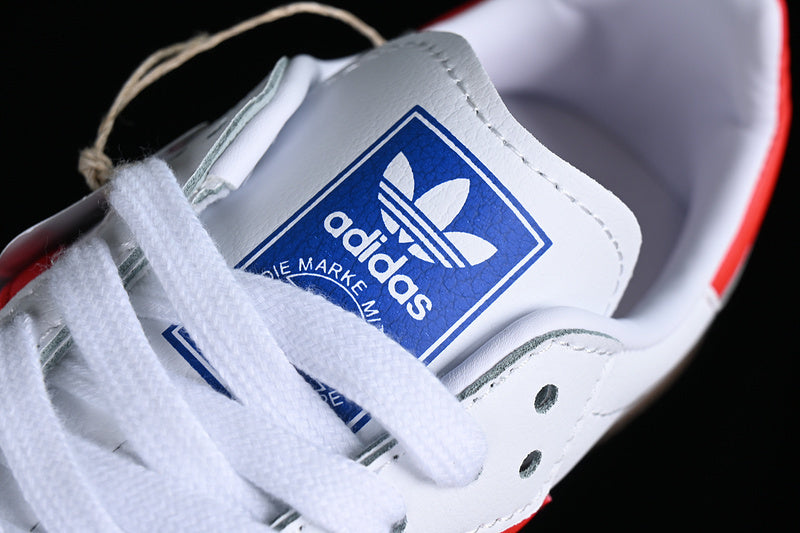 Adidas Samba “Cloud White Solar Red”