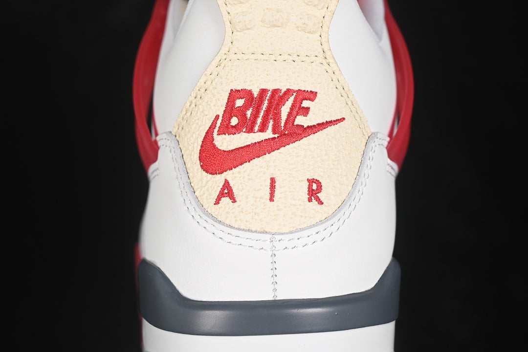 Air jordan 4 x Sylvester “Brick After Brick”