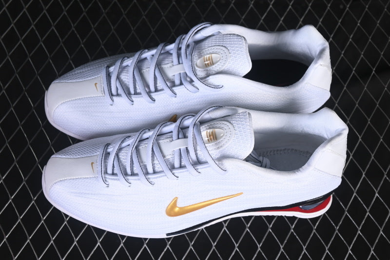 Nike Shox Z “White Metallic Gold”