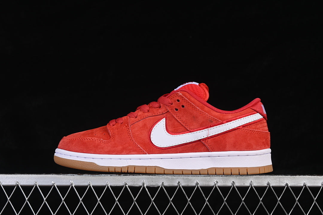 Dunk “Ishod Wair University Red”