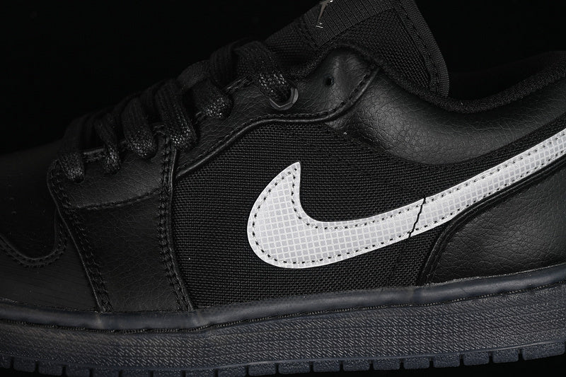 Air Jordan 1 Low “Black White Dark Smoke Grey”