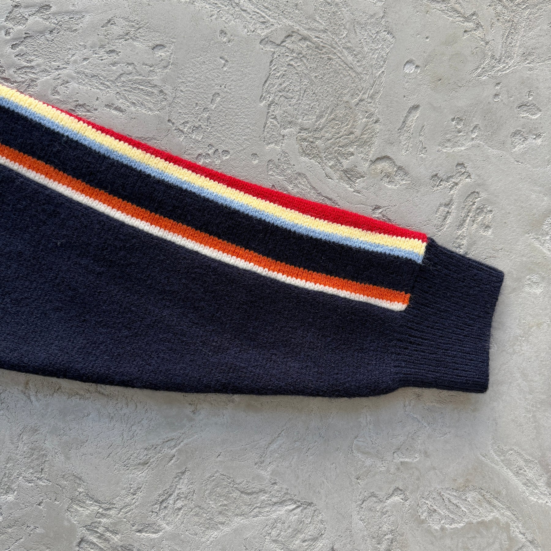 Sueter Corteiz “Multi Stripe Knit”