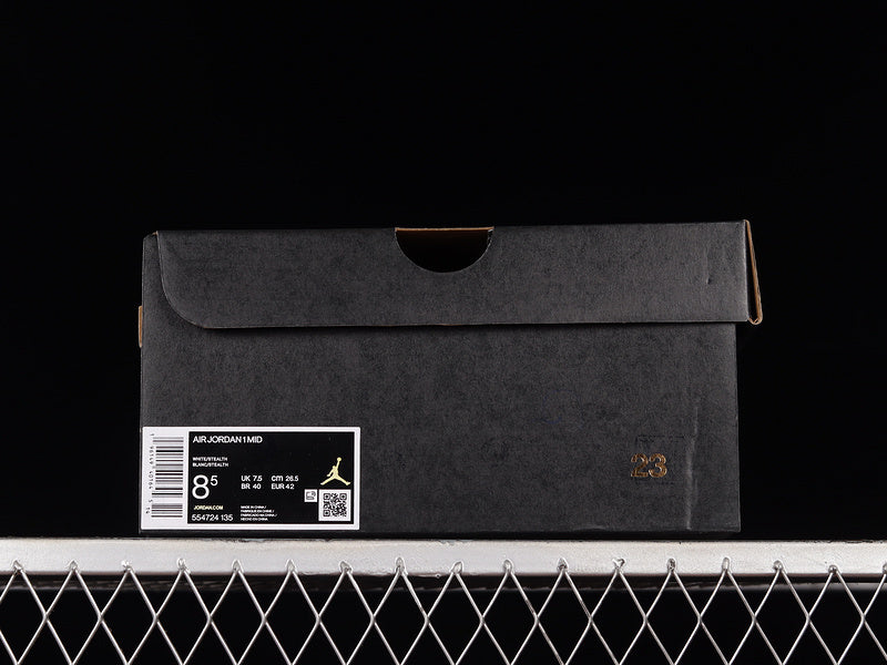 Air Jordan 1 High “Neutral Grey”