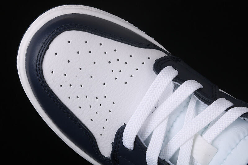 Jordan 1 High “Obsidian”