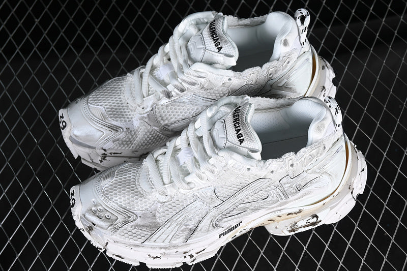 Balenciaga Runner “White”