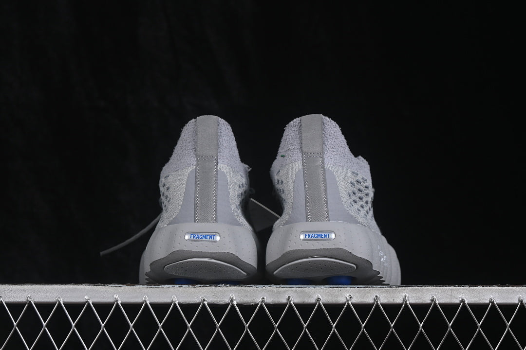 Nike mind 002 x Fragment Design “Particle Grey”