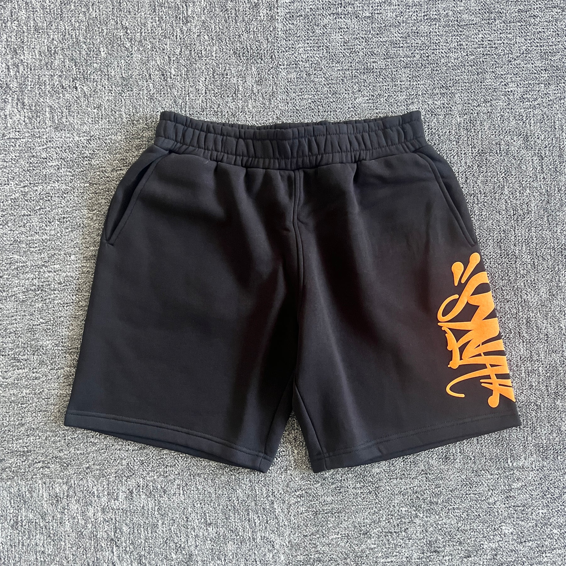 Conjunto Syna World “Syna Team“ ( Preto e Laranja )