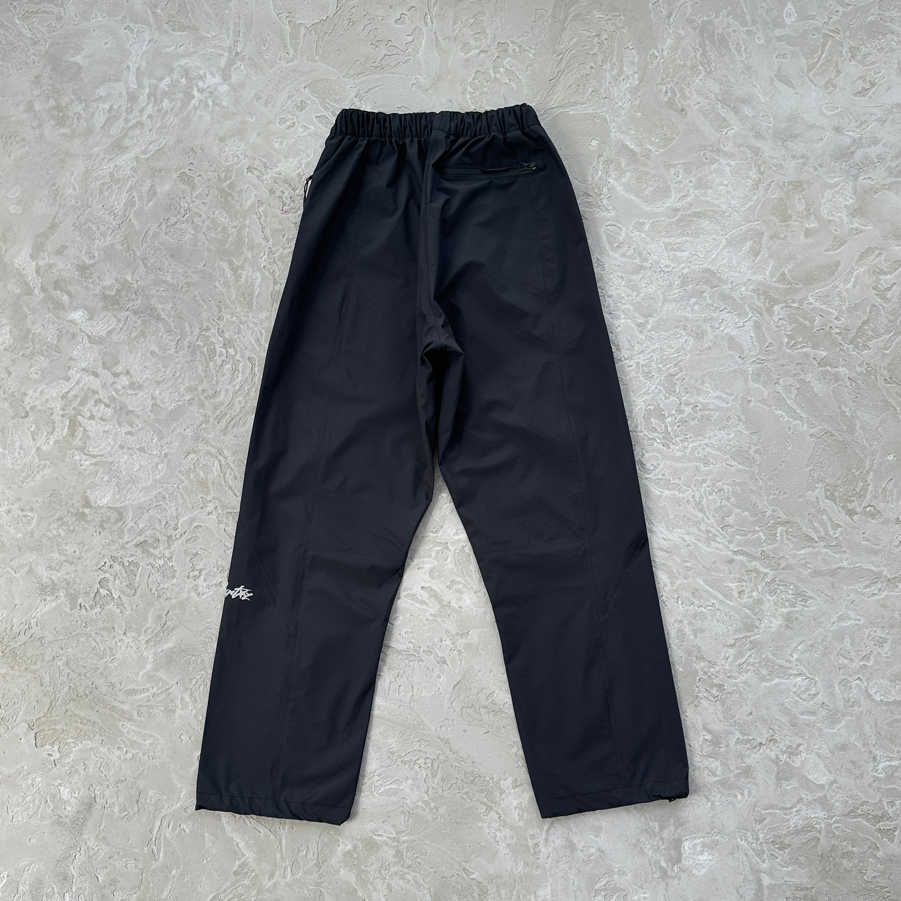 Calça Corteiz “Basics Crtz”