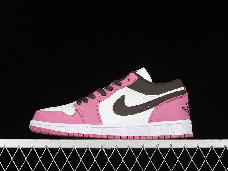 Air Jordan 1 Low “Berry Pink”
