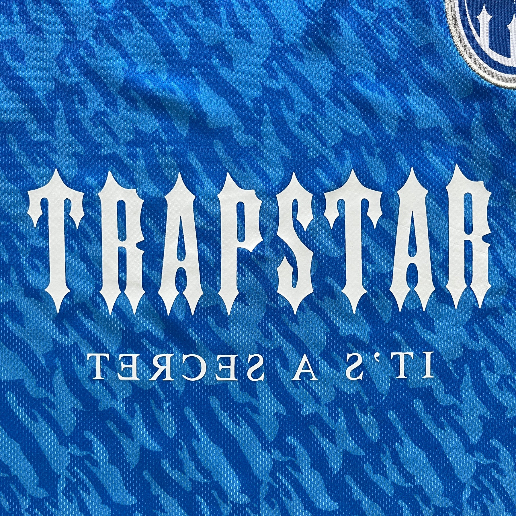 Camisa Trapstar “Football Jersey Blue Gradient” (Its a Secret)