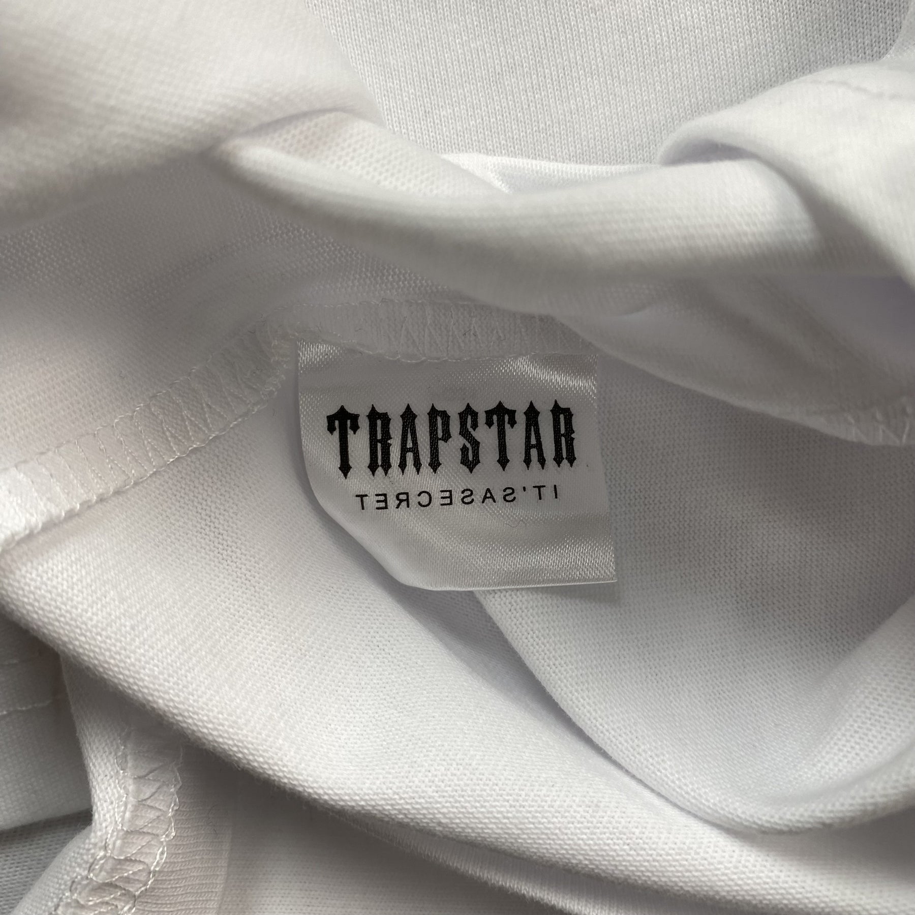 Camisa Trapstar ”Its a Secret” ( Branca )