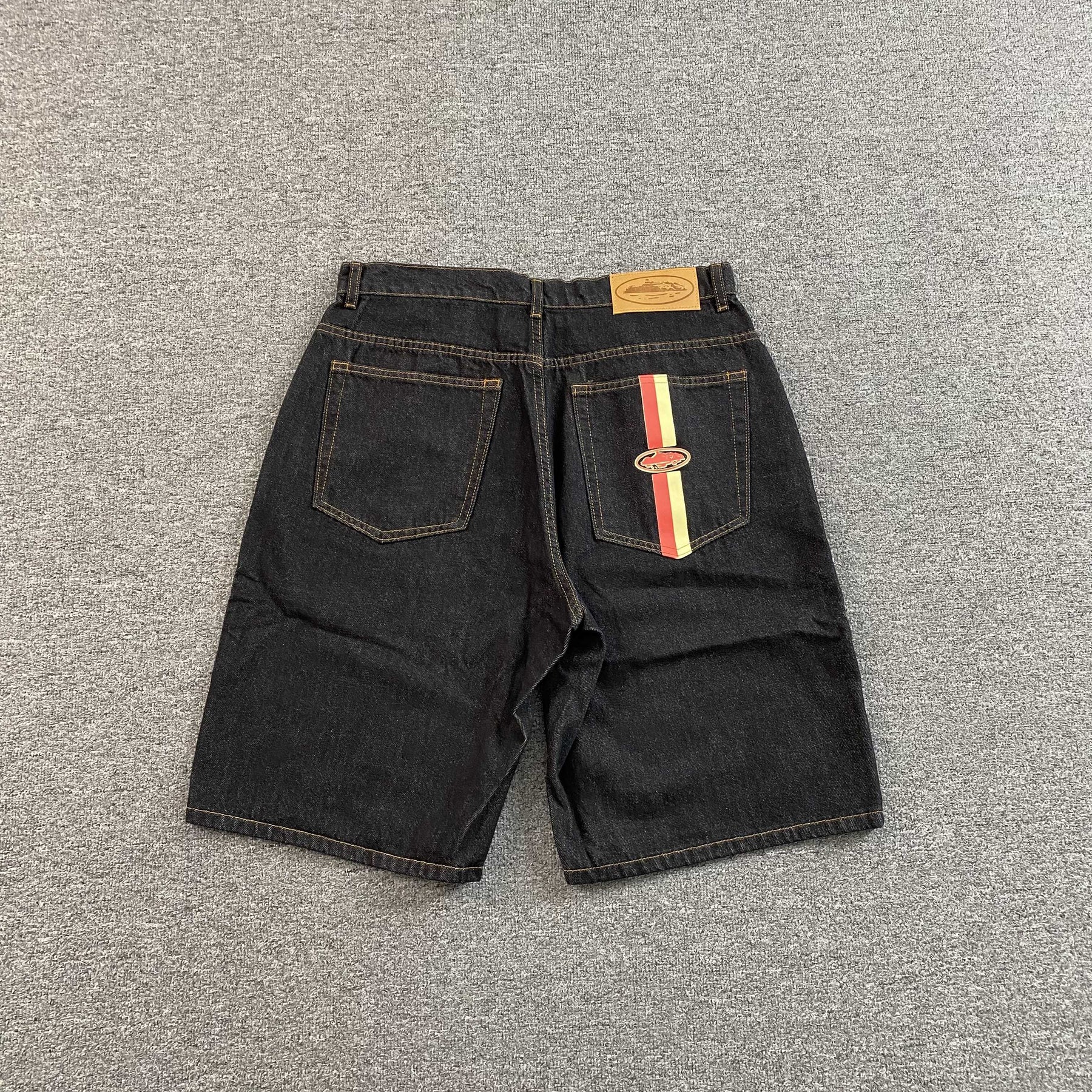 Shorts Corteiz “Dual Stripe” ( Preto )