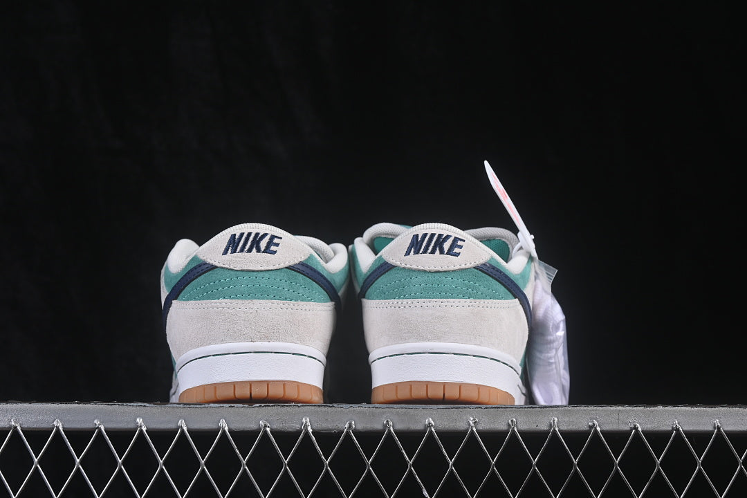 Dunk “Mineral Slate”