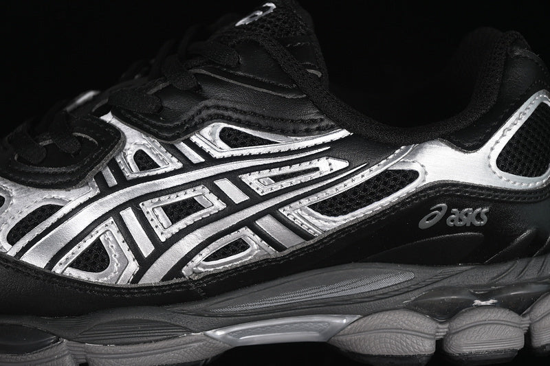 Asics Gel Nyc “Black Graphite Grey”