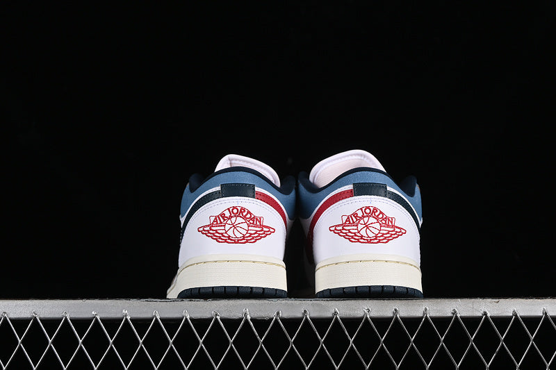 Air Jordan 1 Low "Armory Navy”