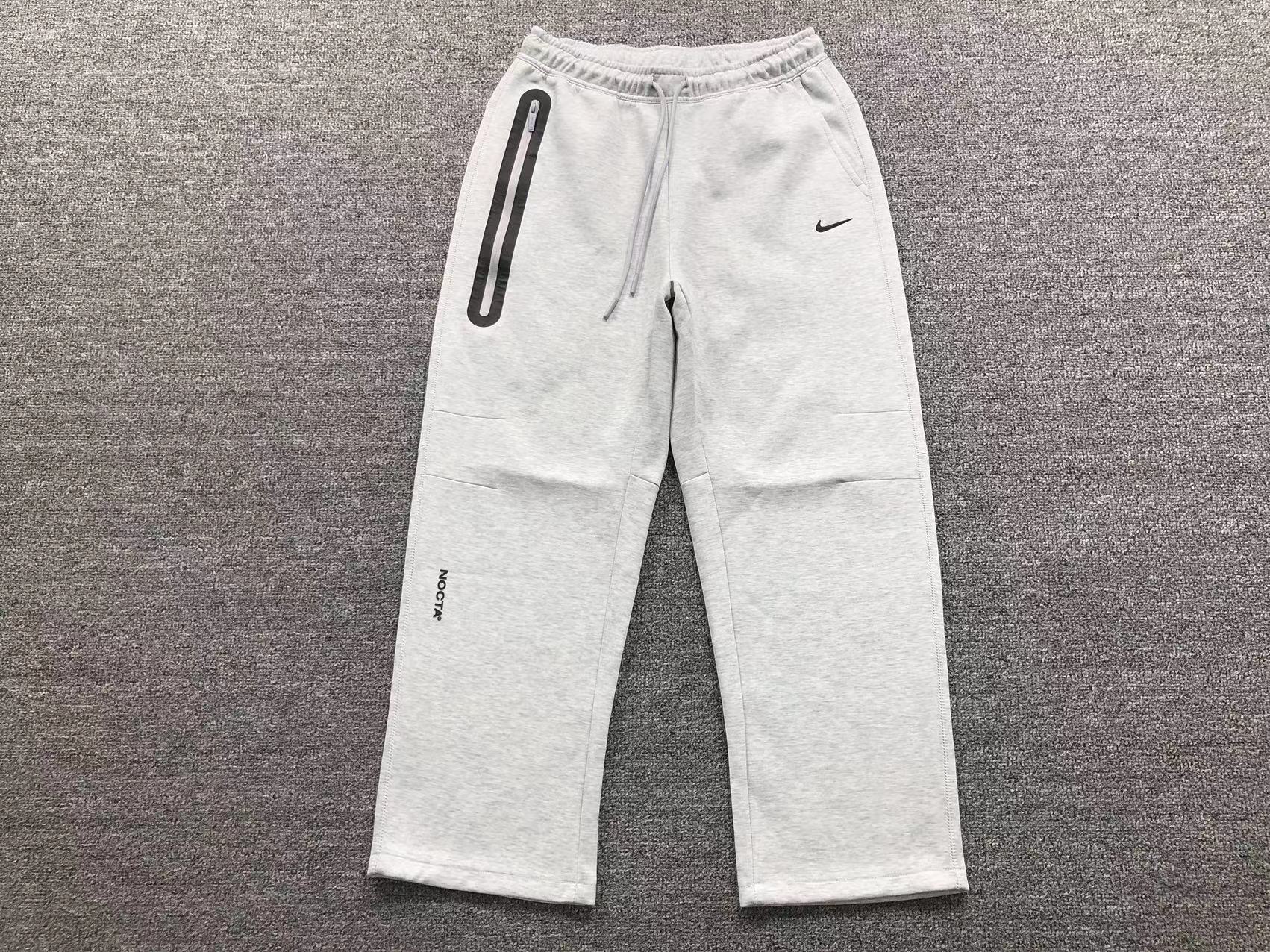 Conjunto Nocta x Nike Tech Fleece “Grey”