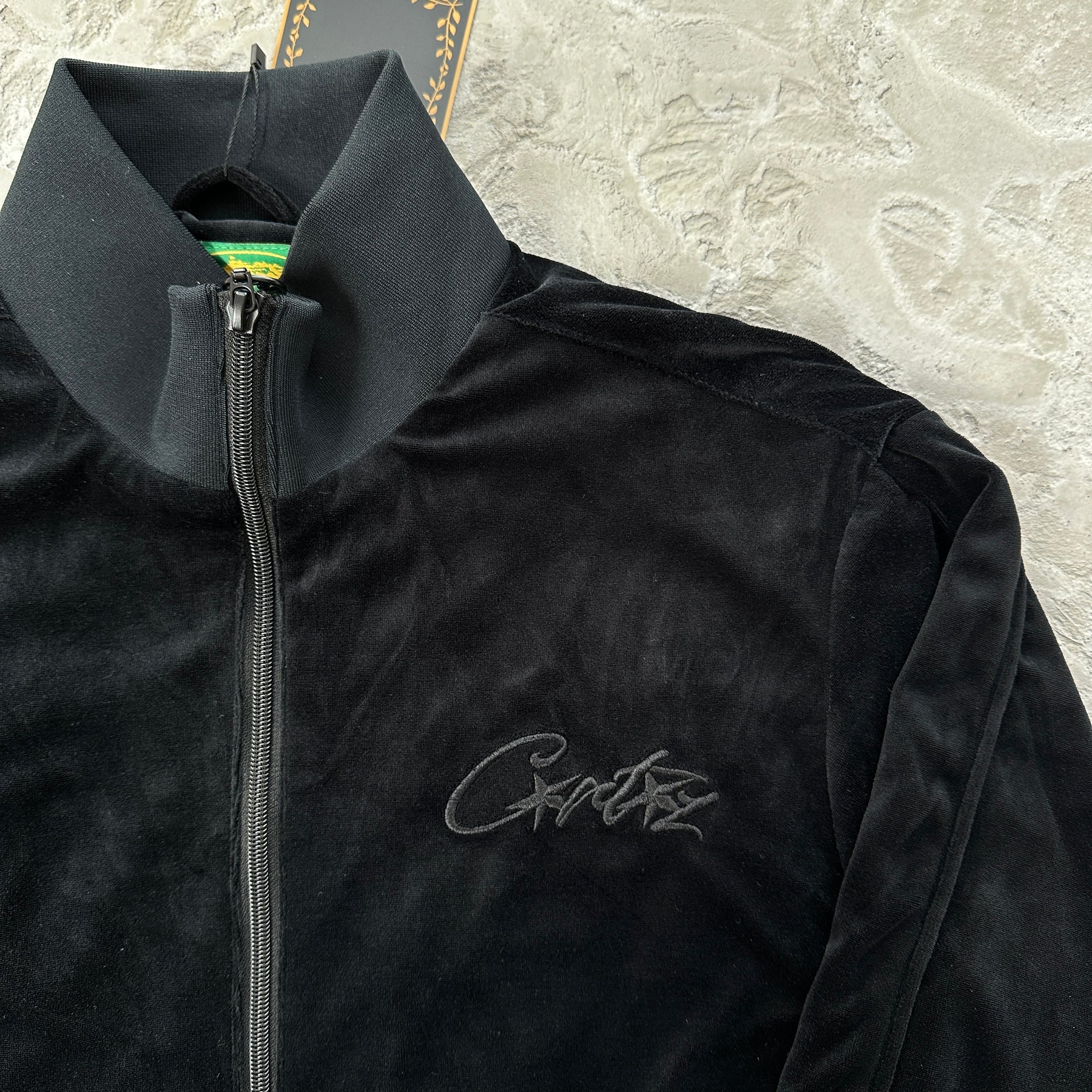 Conjunto Corteiz “Valvet Track”