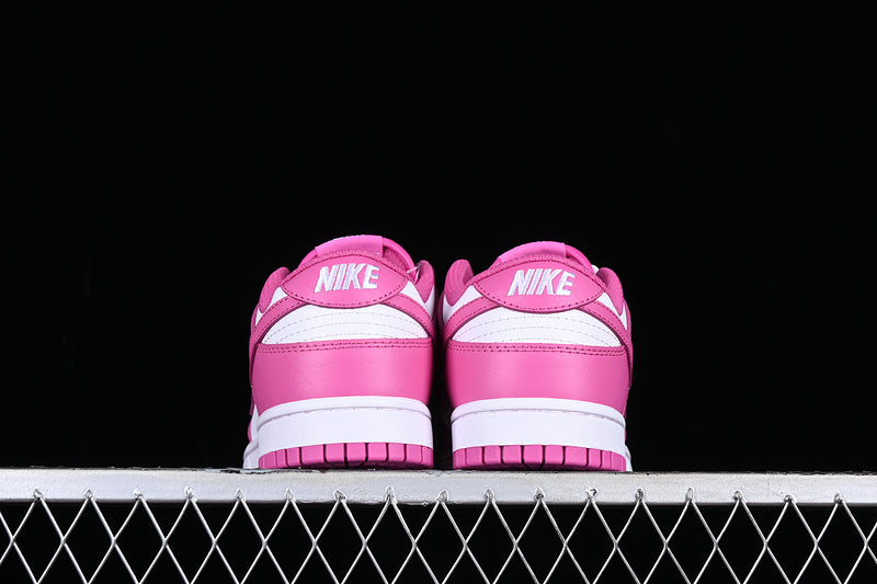 Dunk “Fuchsia”