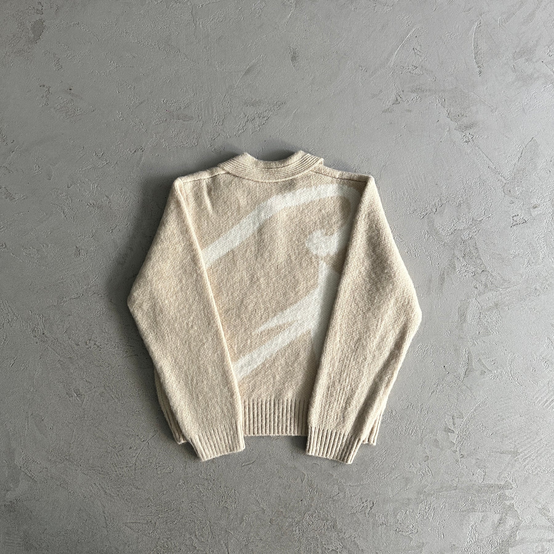 Sueter Corteiz “Morehairfuzzy Collar”