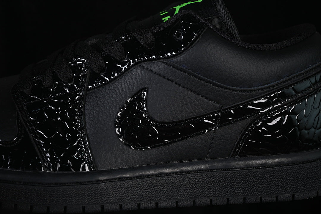 Air Jordan 1 Low "Black Croc”