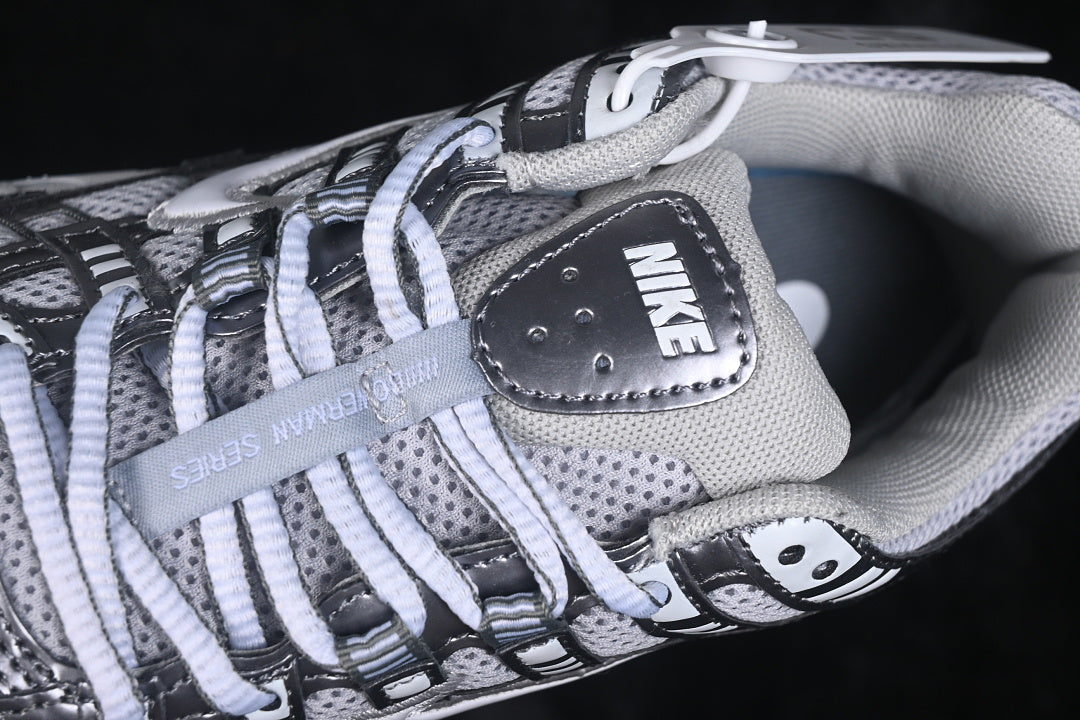 Nike P-6000 “Metallic Cool Grey”