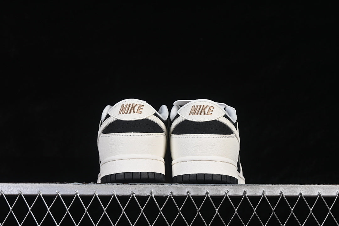 Dunk “Embossed Baroque Sail”