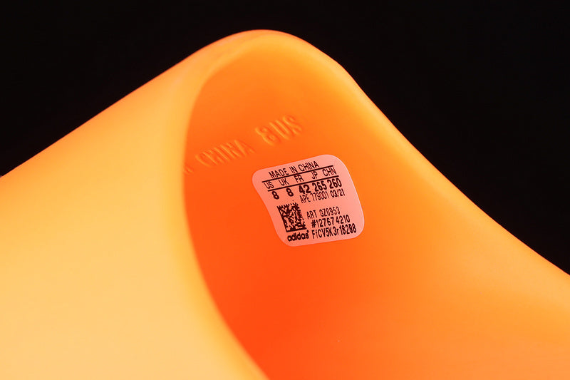 Yeezy Slide “Enflame Orange”