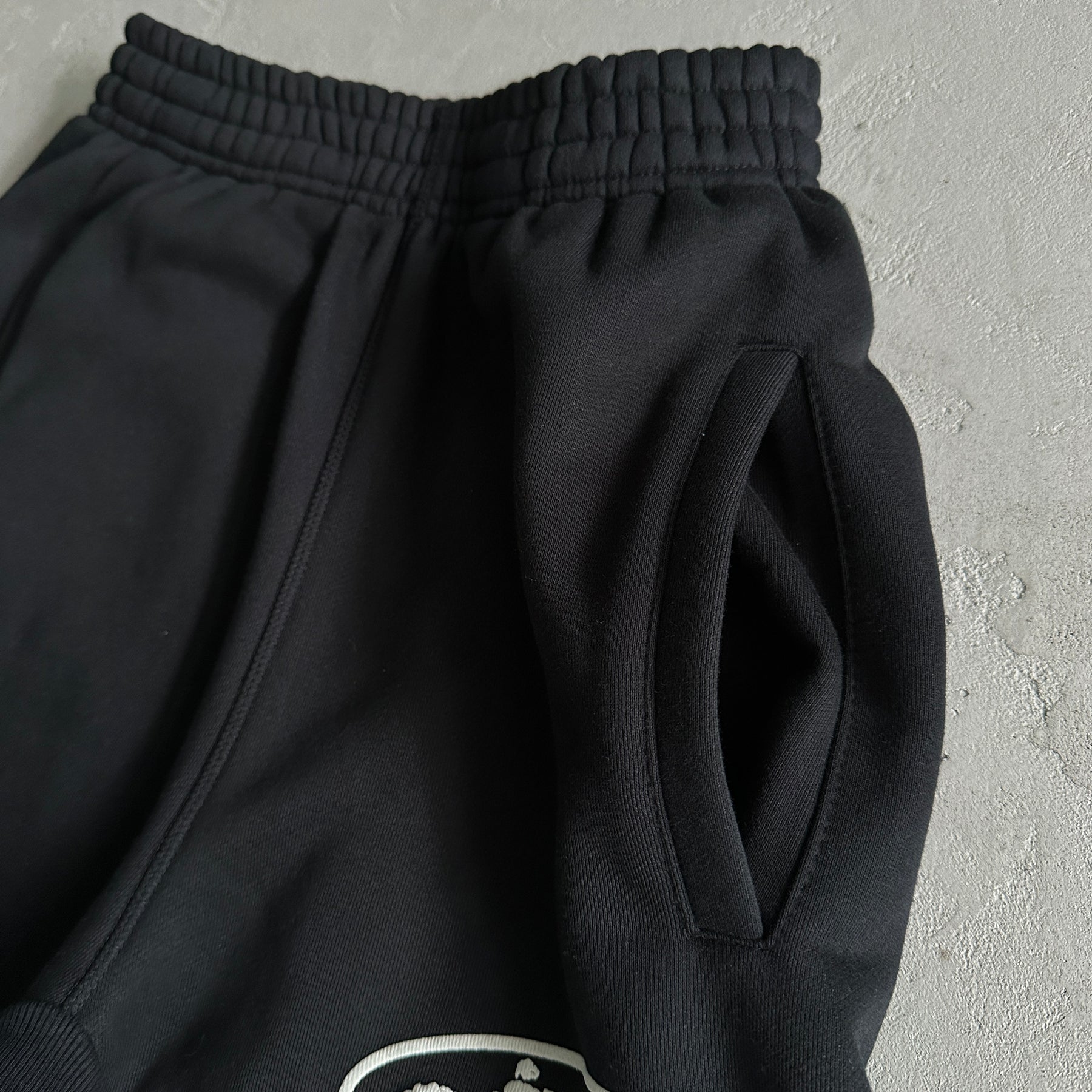 Cojunto Corteiz “Island Puff” ( Preto )